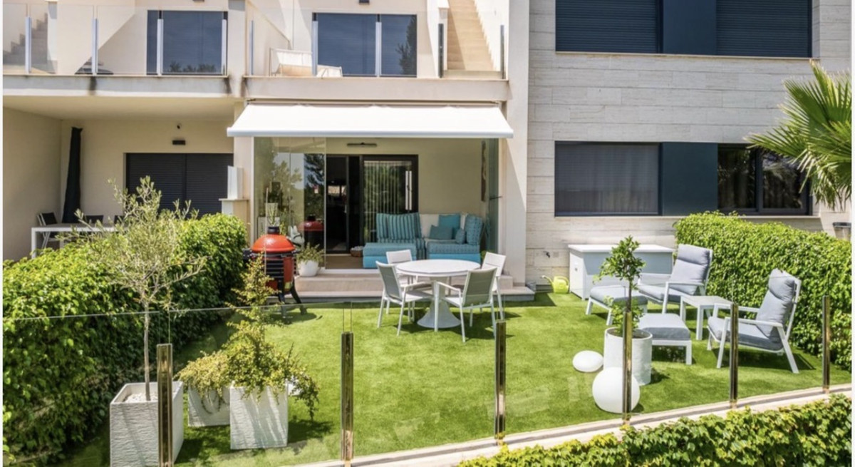For sale - 2 Bedroom 2 Bathroom Apartment - Ground Floor Apartment in Pilar de la Horadada - Pilar de la Horadada Centro  - Alicante