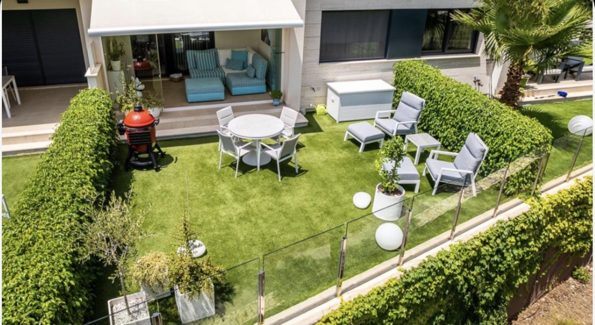 For sale - 2 Bedroom 2 Bathroom Apartment - Ground Floor Apartment in Pilar de la Horadada - Pilar de la Horadada Centro  - Alicante