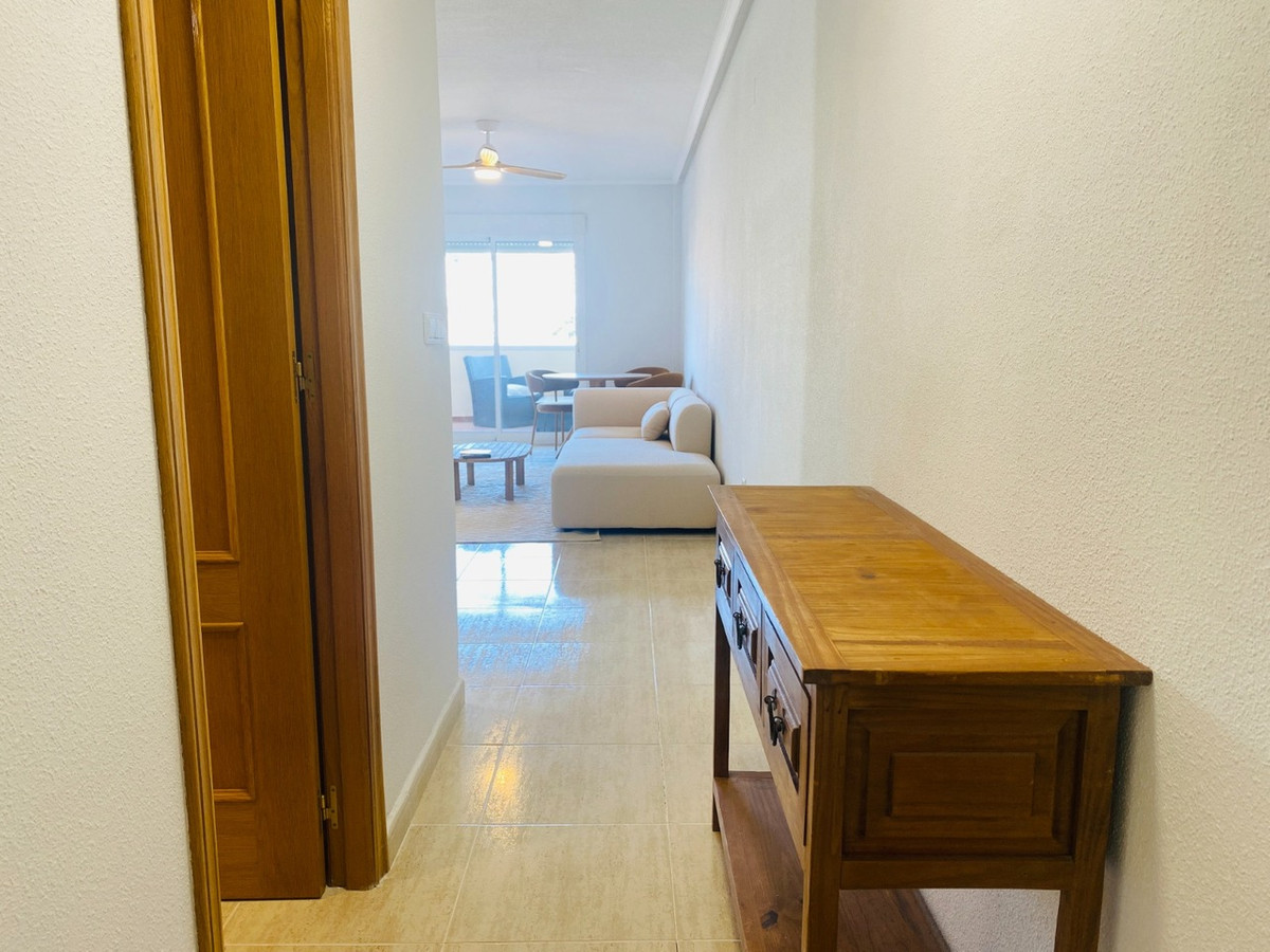 For sale - 2 Bedroom 1 Bathroom Apartment - Middle Floor Apartment in Orihuela - Villamartin  - Alicante