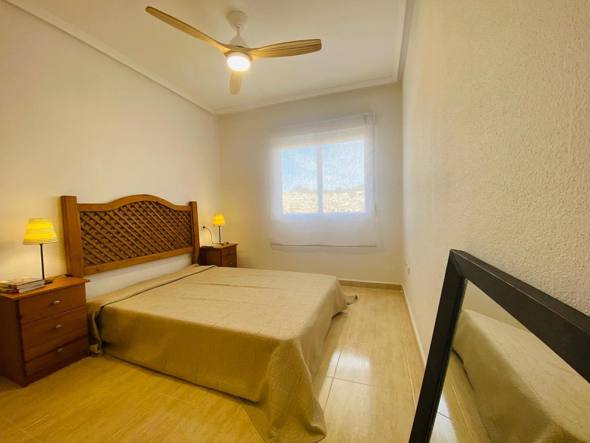 For sale - 2 Bedroom 1 Bathroom Apartment - Middle Floor Apartment in Orihuela - Villamartin  - Alicante