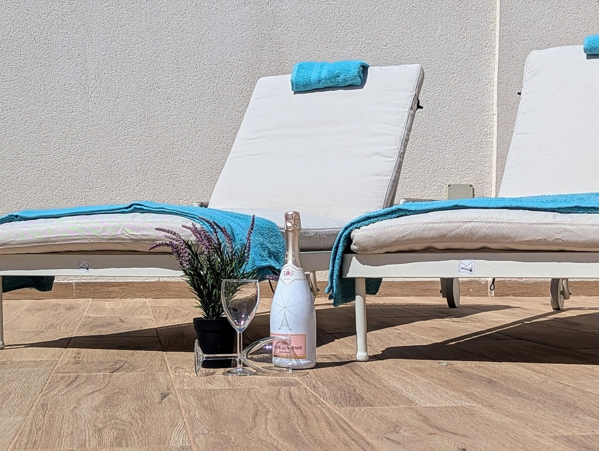 For sale - 2 Bedroom 2 Bathroom Penthouse in Villamartin  - Villamartin  - Alicante