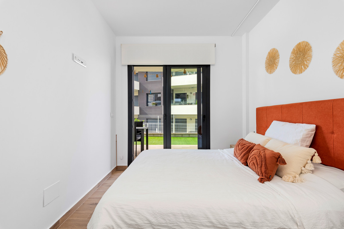For sale - 2 Bedroom 2 Bathroom Apartment - Ground Floor Apartment in Orihuela - Villamartin  - Alicante