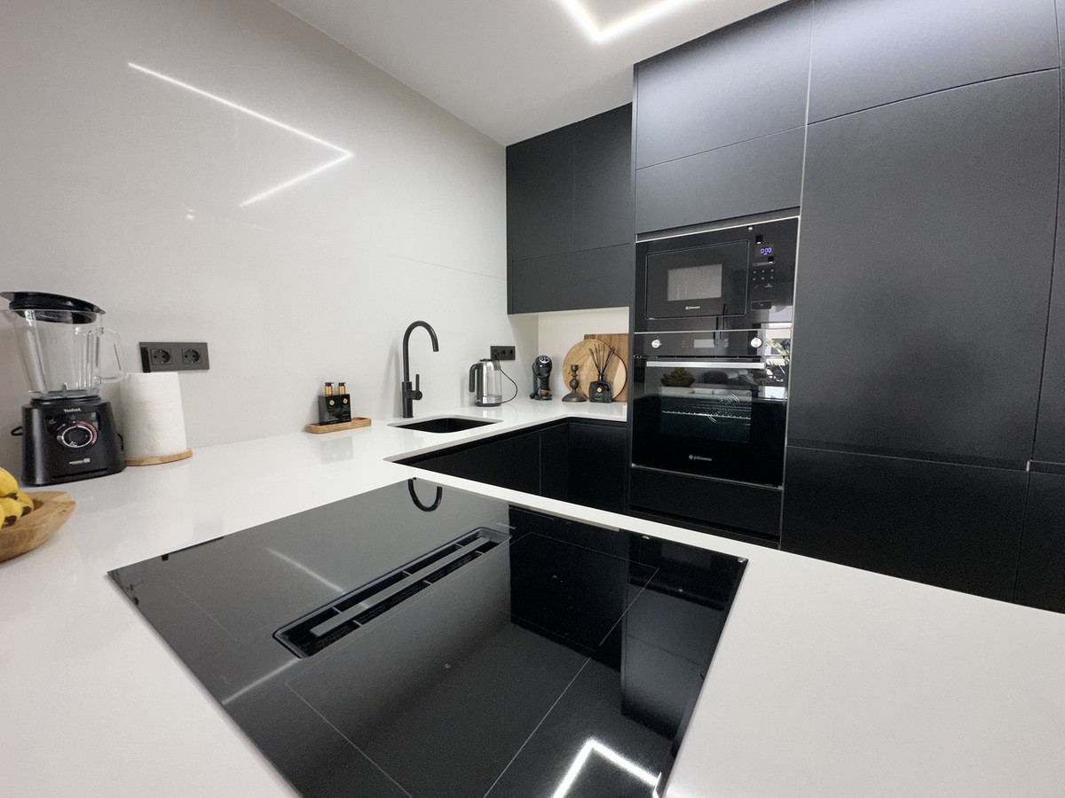 For sale - 3 Bedroom 2 Bathroom Apartment - Ground Floor Apartment in Orihuela - Punta Prima  - Alicante