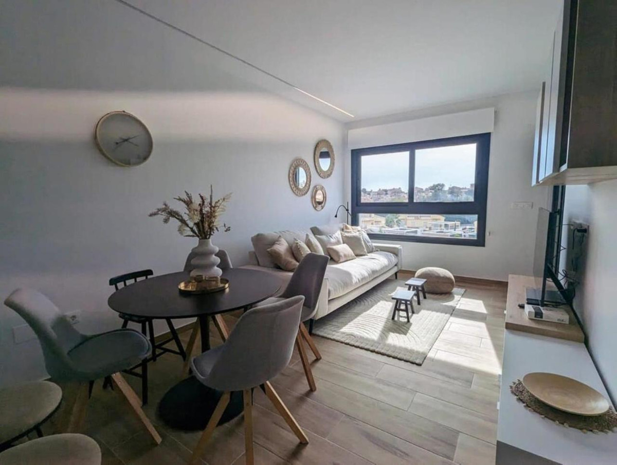 For sale - 2 Bedroom 2 Bathroom Apartment - Penthouse in Orihuela - Villamartin  - Alicante