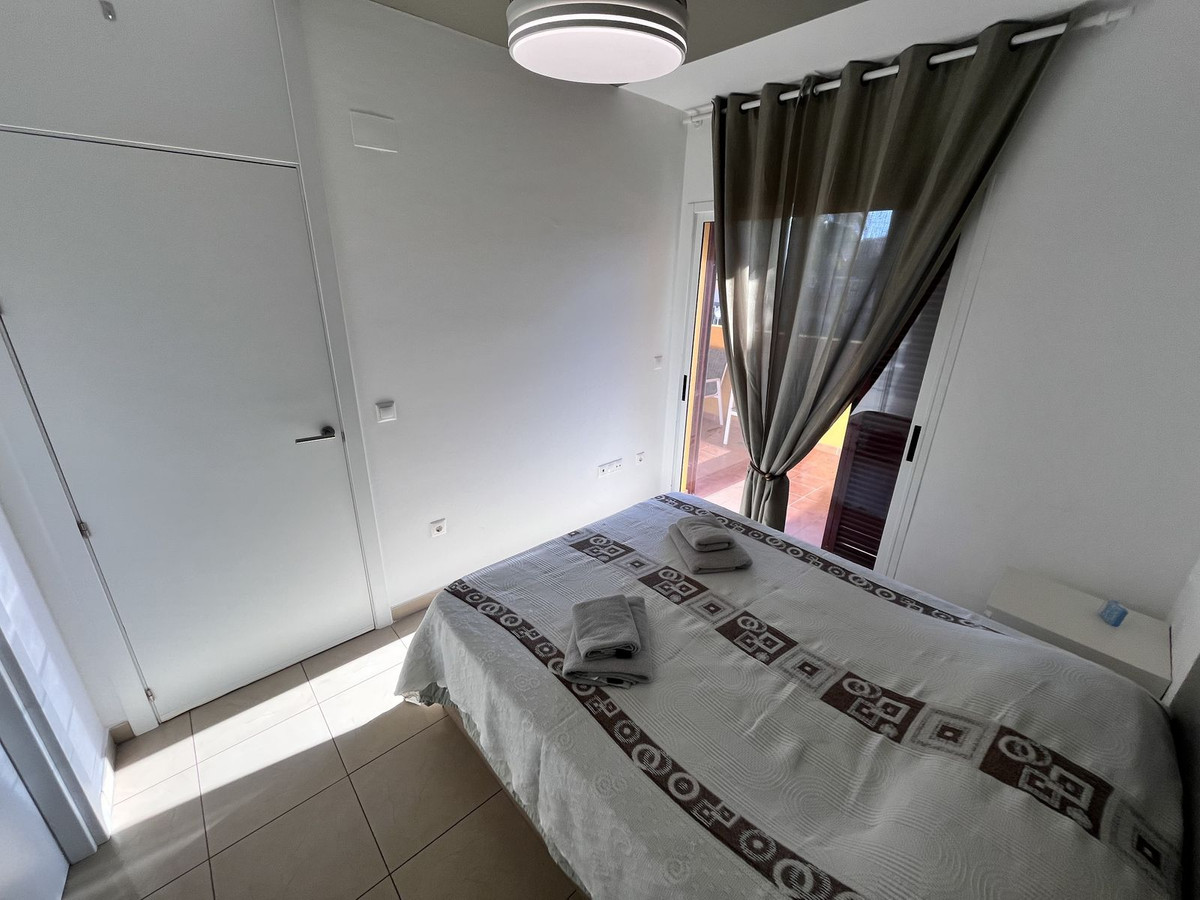 For sale - 2 Bedroom 1 Bathroom Apartment - Middle Floor Apartment in Orihuela - Orihuela Costa  - Alicante