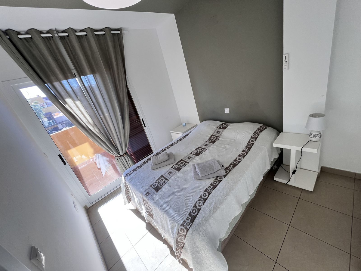 For sale - 2 Bedroom 1 Bathroom Apartment - Middle Floor Apartment in Orihuela - Orihuela Costa  - Alicante