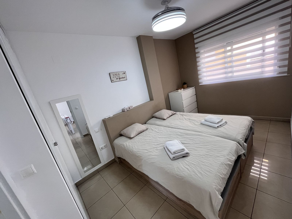 For sale - 2 Bedroom 1 Bathroom Apartment - Middle Floor Apartment in Orihuela - Orihuela Costa  - Alicante