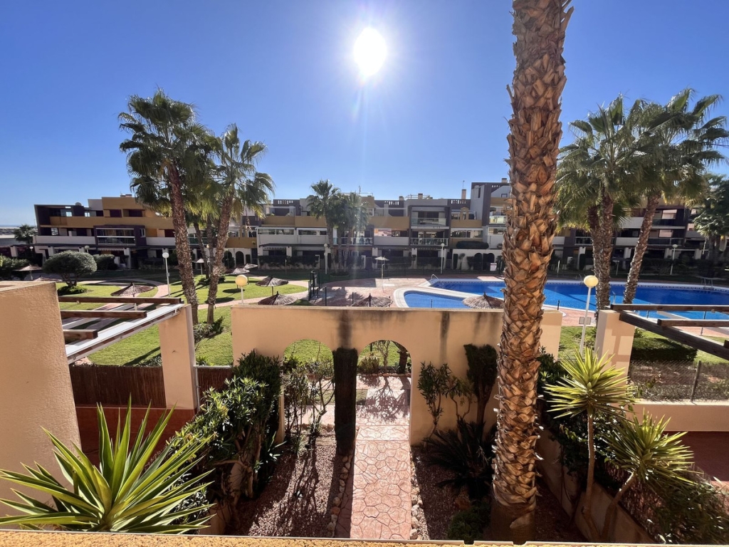 2 Bedroom 1 Bathroom Apartment - Middle Floor Apartment in Orihuela