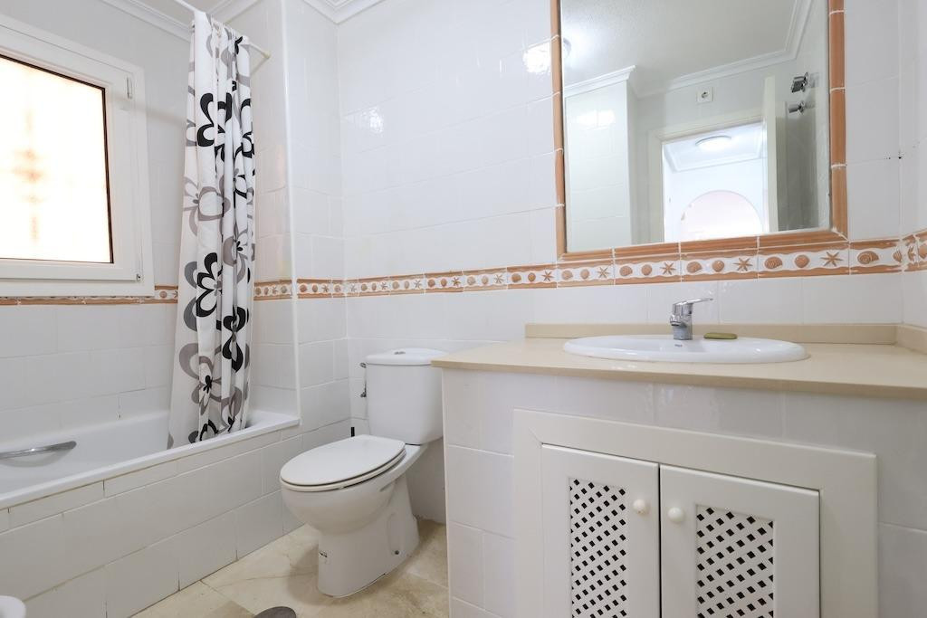 For sale - 2 Bedroom 2 Bathroom Apartment - Ground Floor Apartment in Orihuela - Orihuela Costa  - Alicante