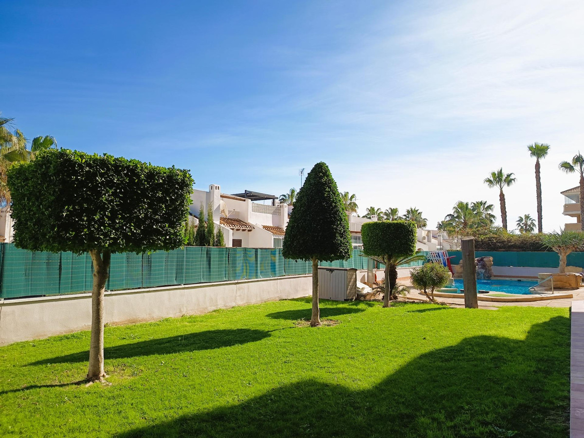 For sale - 2 Bedroom 1 Bathroom Penthouse in Cabo Roig - Cabo Roig  - Alicante