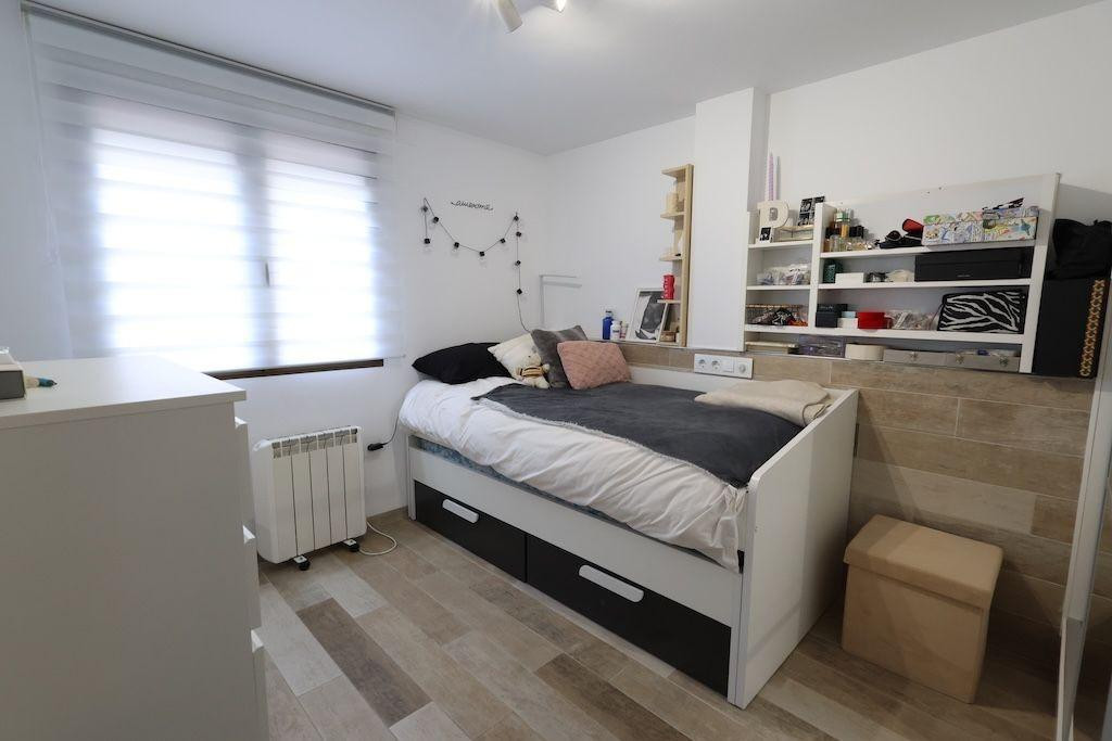 For sale - 4 Bedroom 3 Bathroom Townhouse in Cabo Roig - Cabo Roig  - Alicante