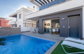 76-R5325532/76568, 4 Bedroom 3 Bathroom House - Detached Villa in Orihuela