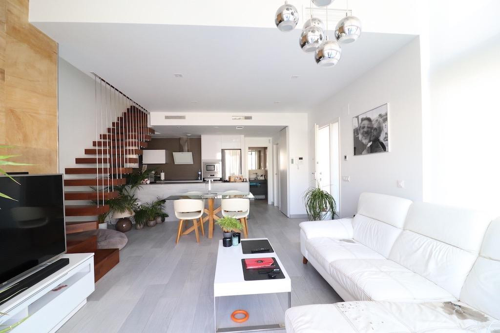 For sale - 3 Bedroom 3 Bathroom Detached Villa in Lomas de Cabo Roig  - Lomas de Cabo Roig  - Alicante