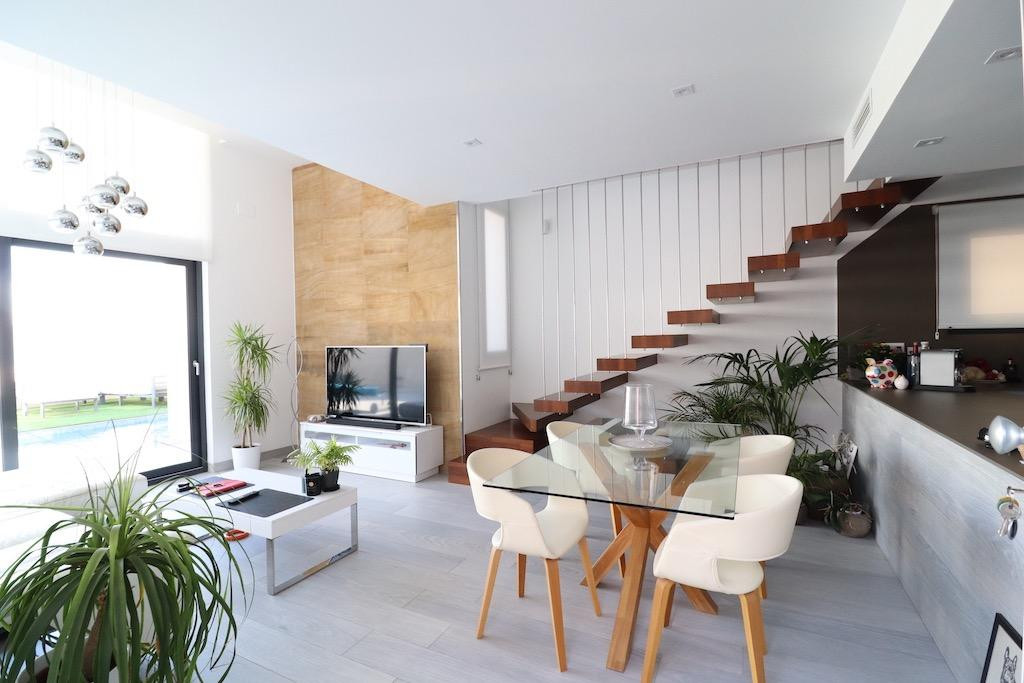 For sale - 3 Bedroom 3 Bathroom Detached Villa in Lomas de Cabo Roig  - Lomas de Cabo Roig  - Alicante