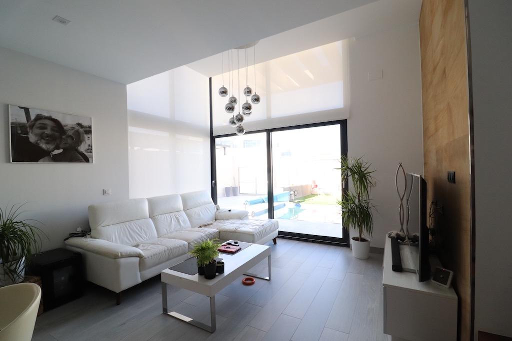 For sale - 3 Bedroom 3 Bathroom Detached Villa in Lomas de Cabo Roig  - Lomas de Cabo Roig  - Alicante