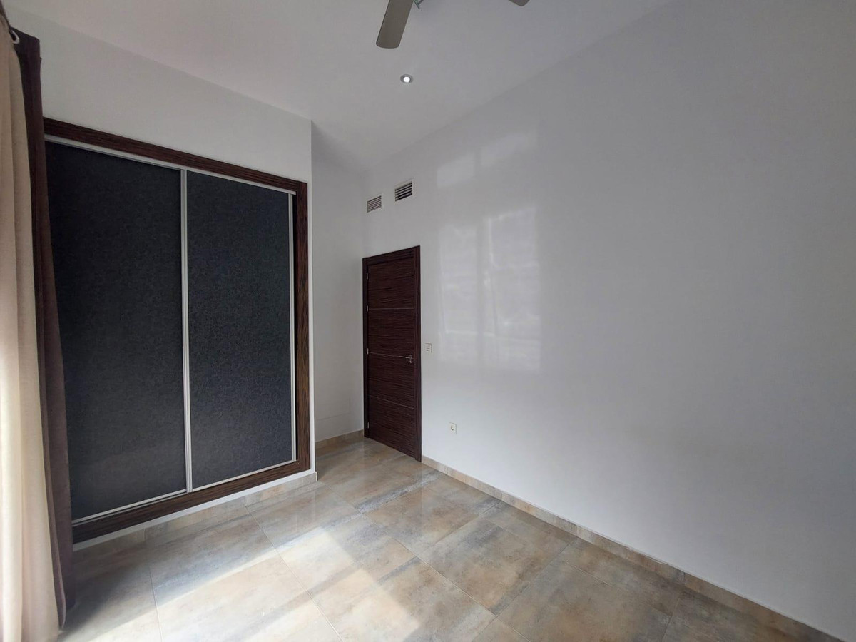 For sale - 3 Bedroom 2 Bathroom House - Detached Villa in Pilar de la Horadada - Torre de la Horadada  - Alicante