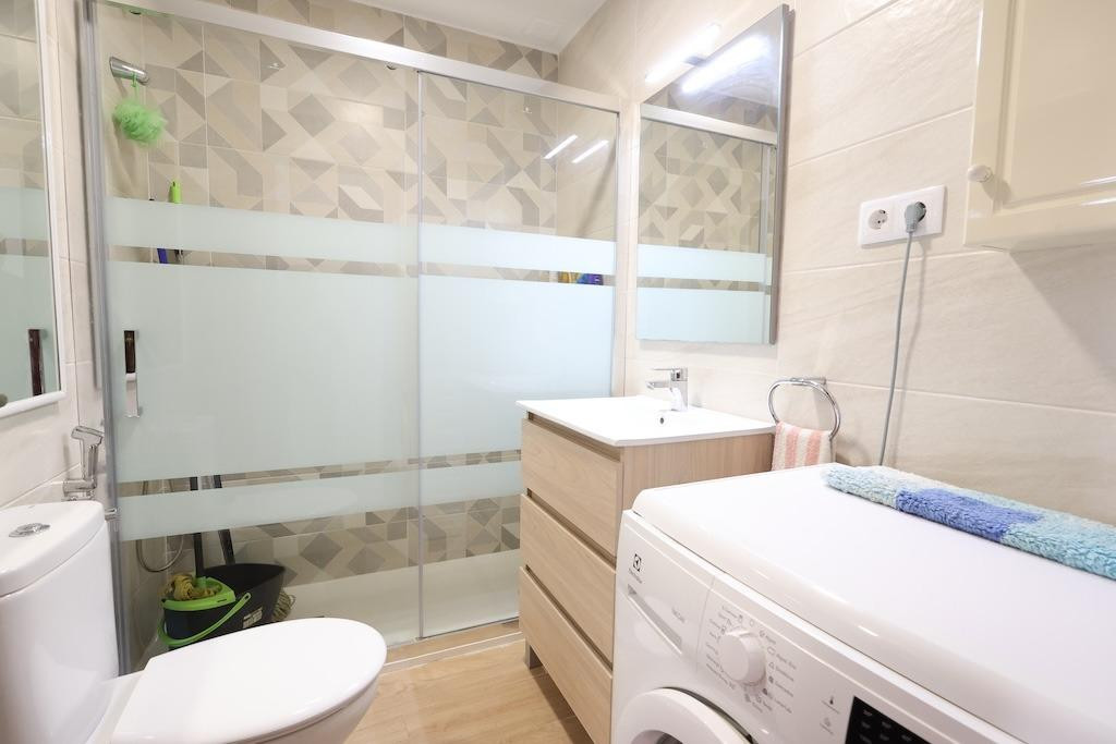 For sale - 3 Bedroom 1 Bathroom Apartment in la Mata - Torrevieja Centro  - Alicante