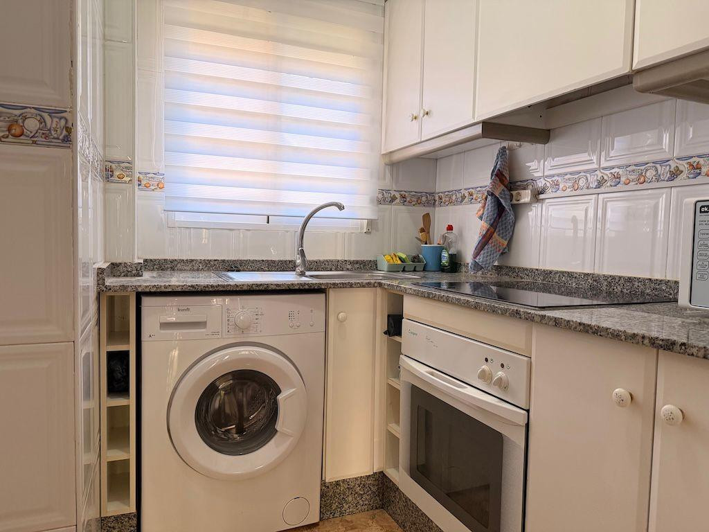 For sale - 2 Bedroom 1 Bathroom Apartment in Villamartin - Orihuela Costa  - Alicante