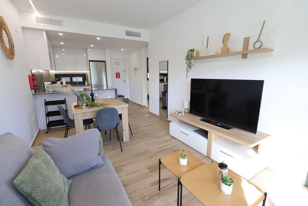 For sale - 2 Bedroom 2 Bathroom Apartment - Middle Floor Apartment in Orihuela - Orihuela Costa  - Alicante
