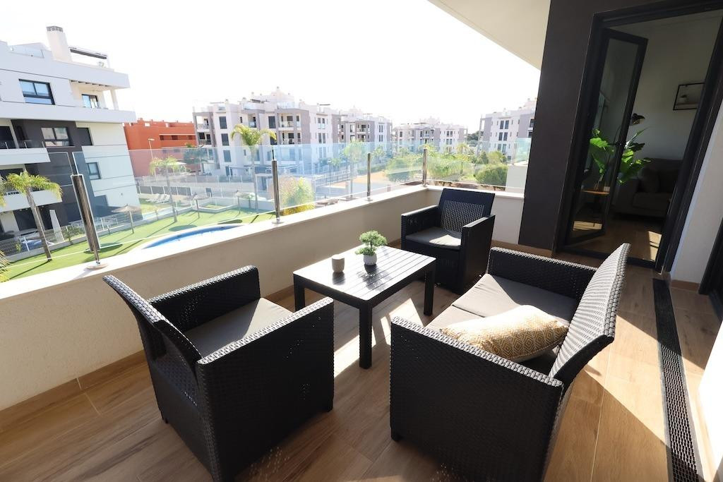 For sale - 2 Bedroom 2 Bathroom Apartment - Middle Floor Apartment in Orihuela - Orihuela Costa  - Alicante