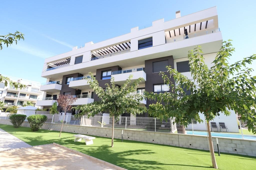 For sale - 2 Bedroom 2 Bathroom Apartment - Middle Floor Apartment in Orihuela - Orihuela Costa  - Alicante