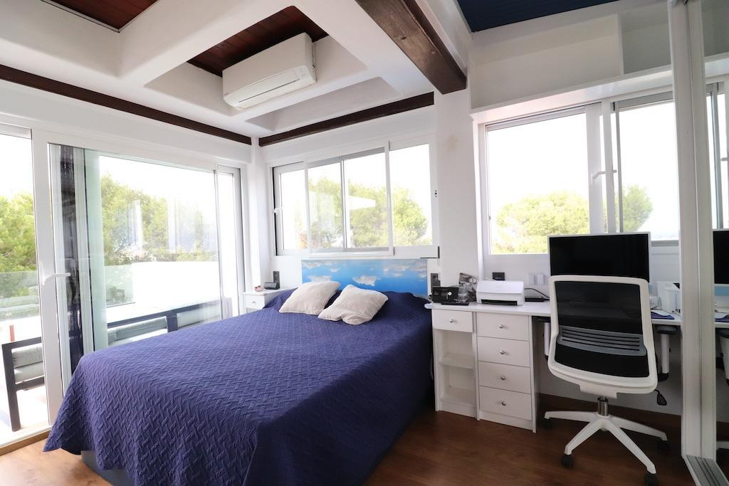 For sale - 3 Bedroom 3 Bathroom House - Detached Villa in Orihuela - Orihuela Costa  - Alicante