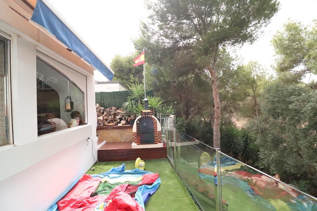 For sale - 3 Bedroom 3 Bathroom House - Detached Villa in Orihuela - Orihuela Costa  - Alicante