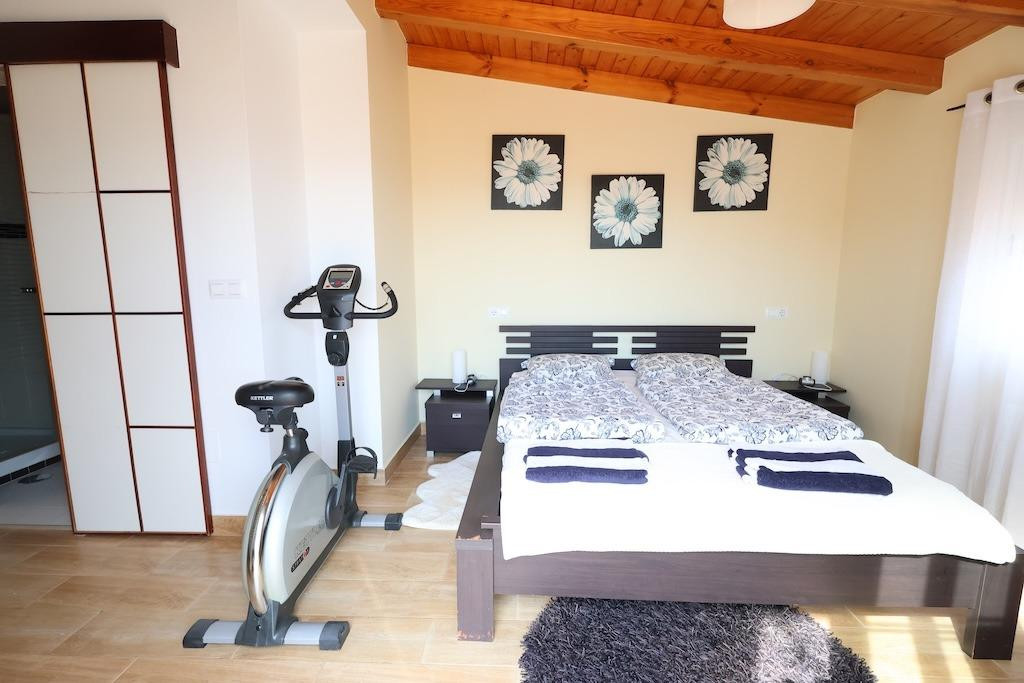 For sale - 3 Bedroom 2 Bathroom Apartment - Penthouse in Orihuela - Mil Palmeras  - Alicante