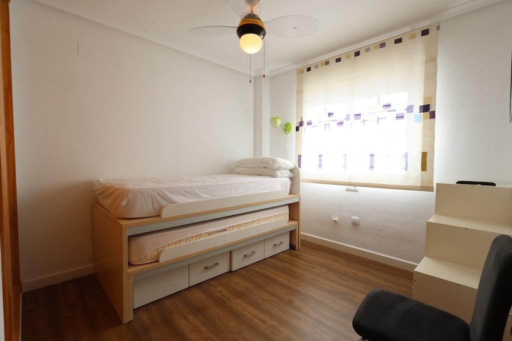 For sale - 2 Bedroom 1 Bathroom Apartment - Penthouse in Orihuela - Mil Palmeras  - Alicante