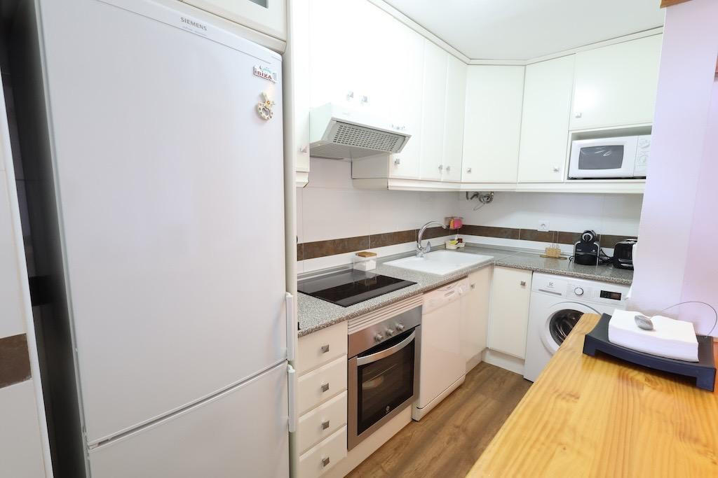 For sale - 2 Bedroom 1 Bathroom Apartment - Penthouse in Orihuela - Mil Palmeras  - Alicante