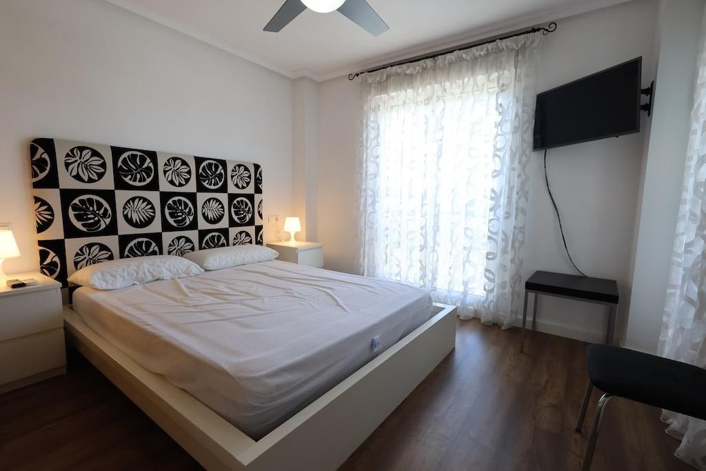 For sale - 2 Bedroom 1 Bathroom Apartment - Penthouse in Orihuela - Mil Palmeras  - Alicante