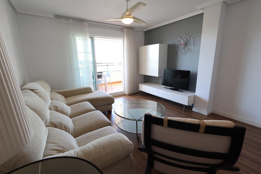 For sale - 2 Bedroom 1 Bathroom Apartment - Penthouse in Orihuela - Mil Palmeras  - Alicante