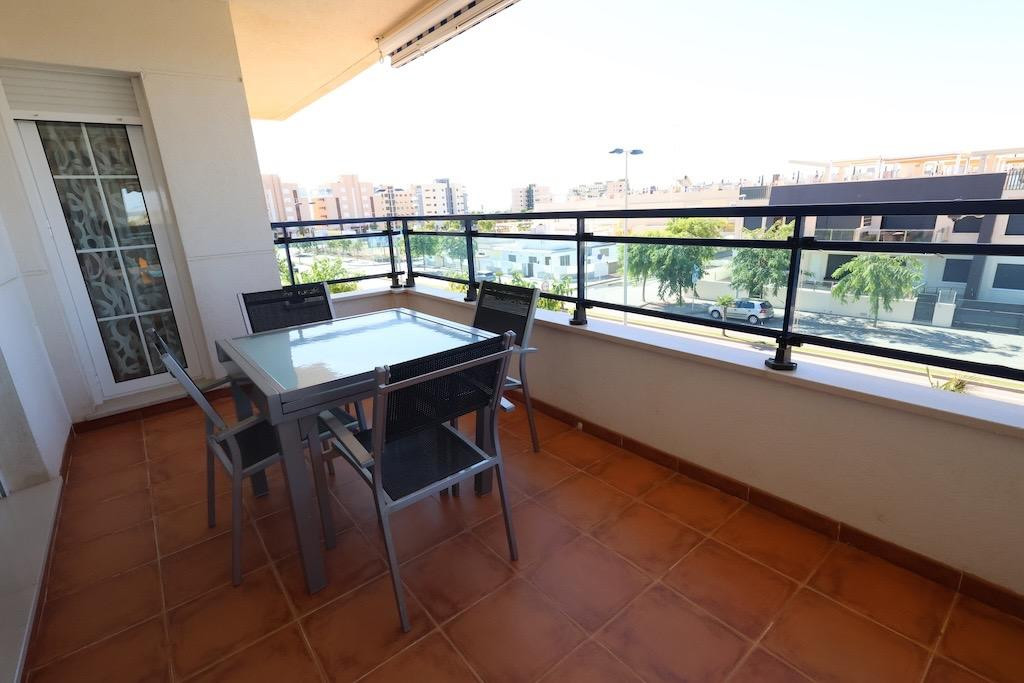 For sale - 2 Bedroom 1 Bathroom Apartment - Penthouse in Orihuela - Mil Palmeras  - Alicante