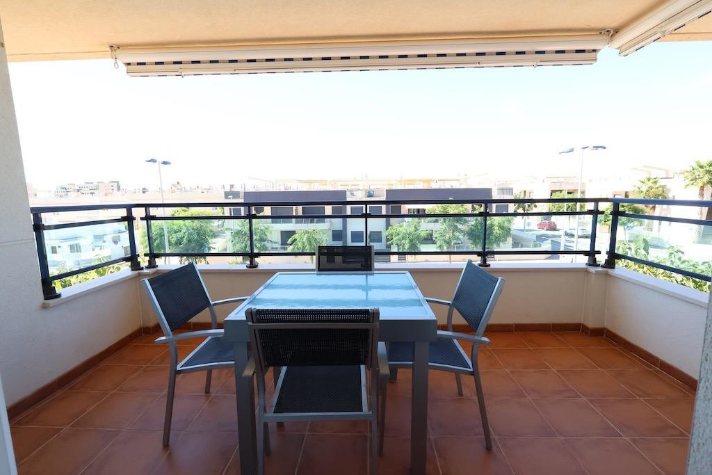 For sale - 2 Bedroom 1 Bathroom Apartment - Penthouse in Orihuela - Mil Palmeras  - Alicante