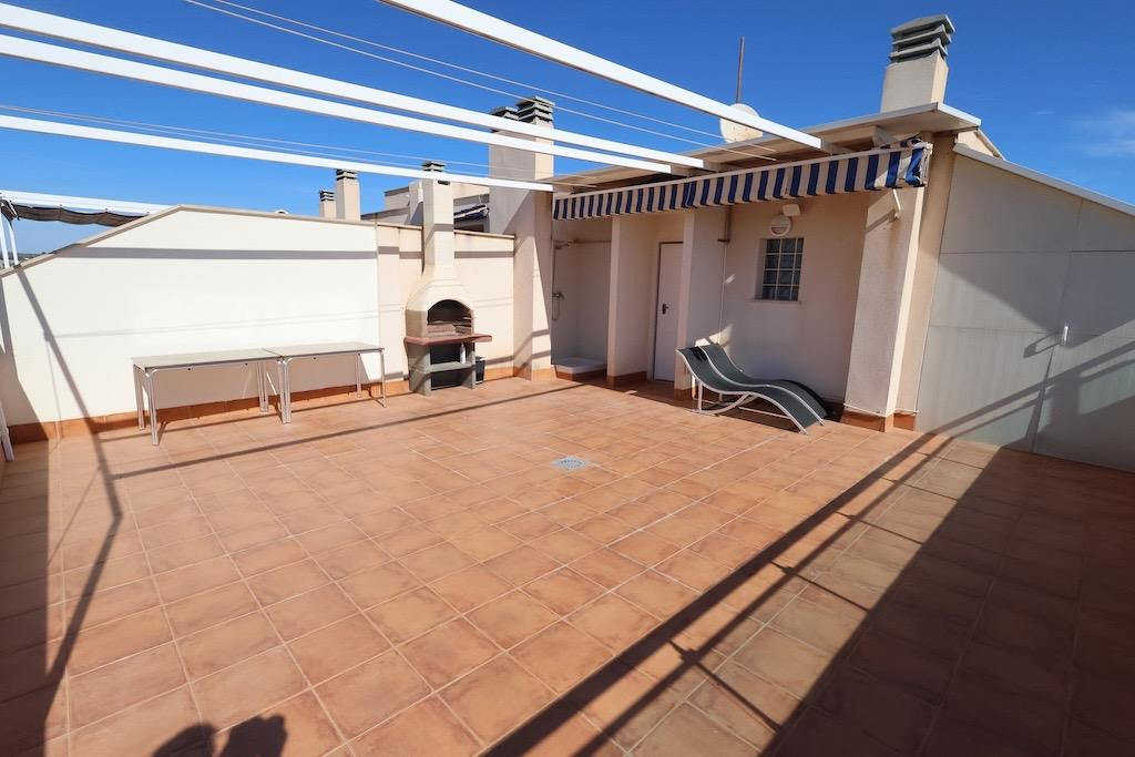 For sale - 2 Bedroom 1 Bathroom Apartment - Penthouse in Orihuela - Mil Palmeras  - Alicante