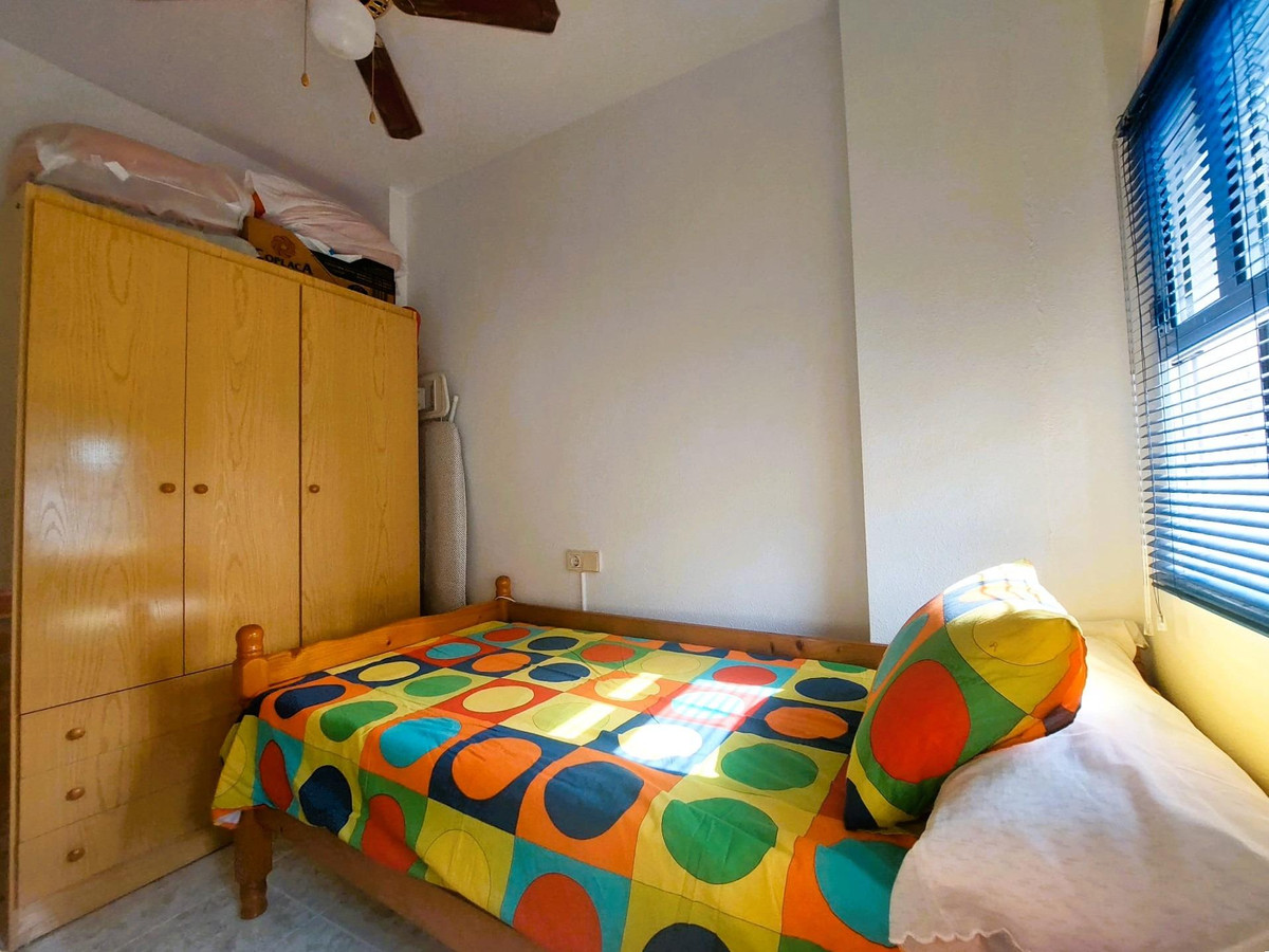 For sale - 2 Bedroom 1 Bathroom House - Penthouse in Playa Flamenca - Playa Flamenca  - Alicante