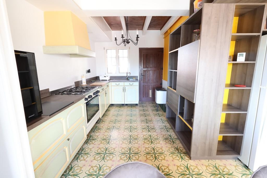 For sale - 4 Bedroom 3 Bathroom House - Detached Villa in Orihuela - Villamartin  - Alicante
