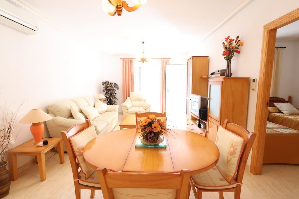 For sale - 2 Bedroom 2 Bathroom House - Bungalow in Orihuela - Punta Prima  - Alicante