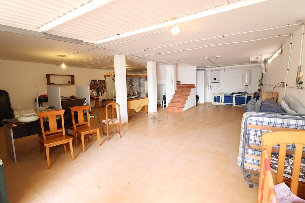 For sale - 4 Bedroom 3 Bathroom Detached Villa in Playa Flamenca - Playa Flamenca  - Alicante
