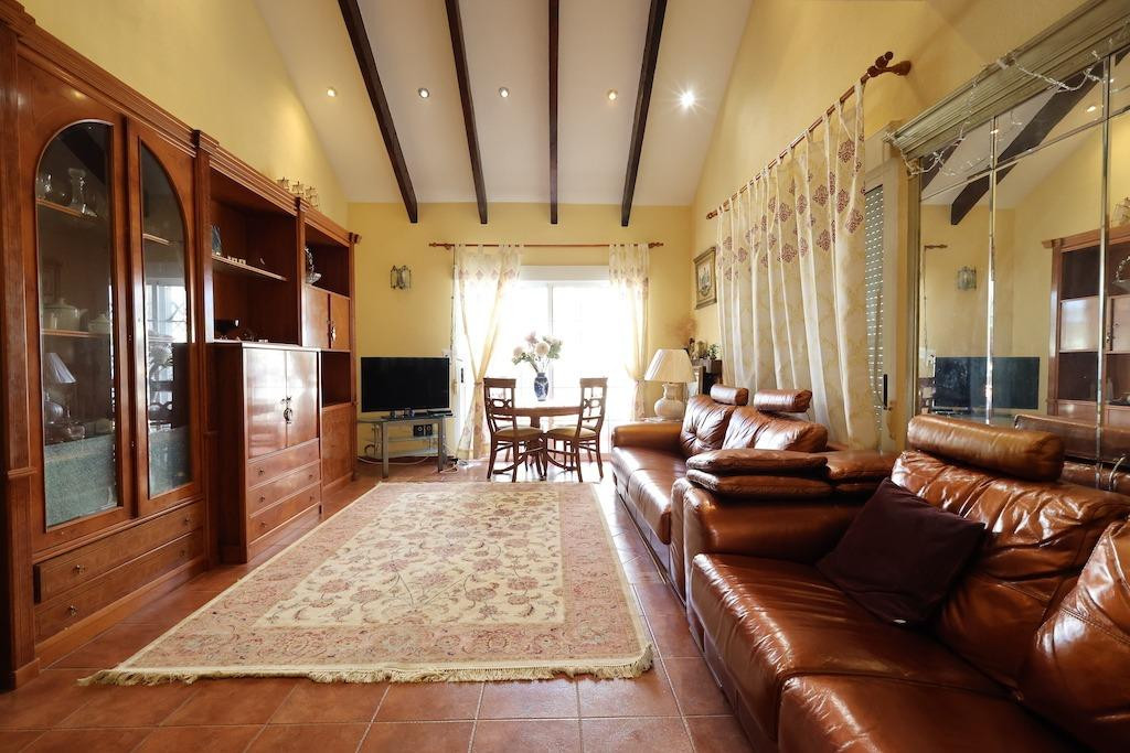For sale - 4 Bedroom 3 Bathroom Detached Villa in Playa Flamenca - Playa Flamenca  - Alicante