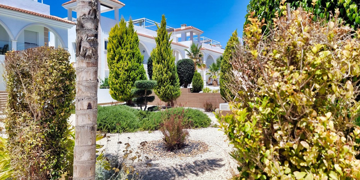 For sale - 2 Bedroom 2 Bathroom House - Bungalow in Rojales - Rojales Centro  - Alicante