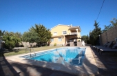 76-R4047892/76601, 5 Bedroom 5 Bathroom House - Detached Villa in Orihuela