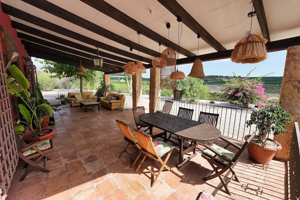 For sale - 4 Bedroom 3 Bathroom House - Finca - Cortijo in Orihuela - Torremendo  - Alicante