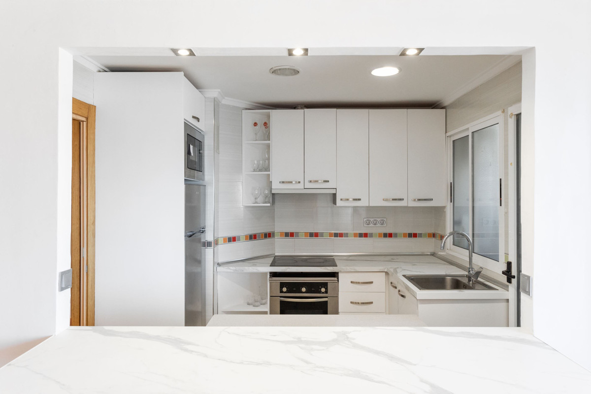 For sale - 3 Bedroom 1 Bathroom  Sea View Apartment in La Mata - La Mata  - Alicante