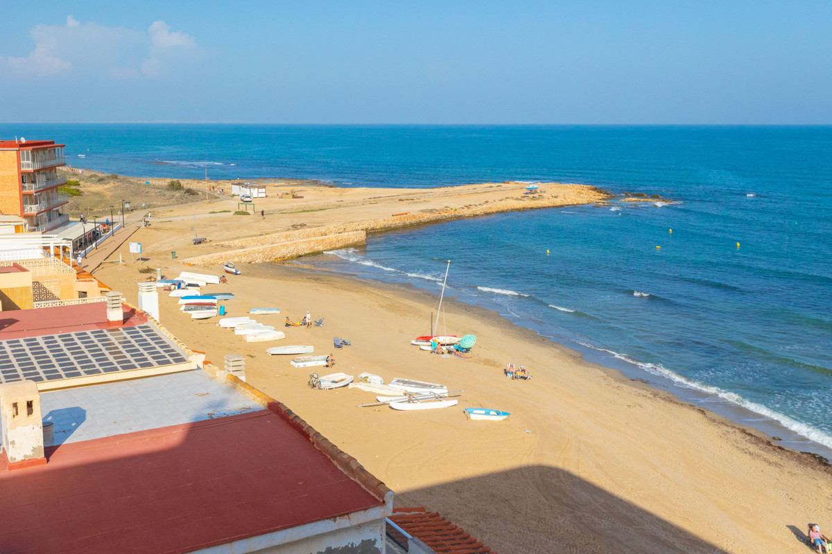 For sale - 3 Bedroom 1 Bathroom  Sea View Apartment in La Mata - La Mata  - Alicante