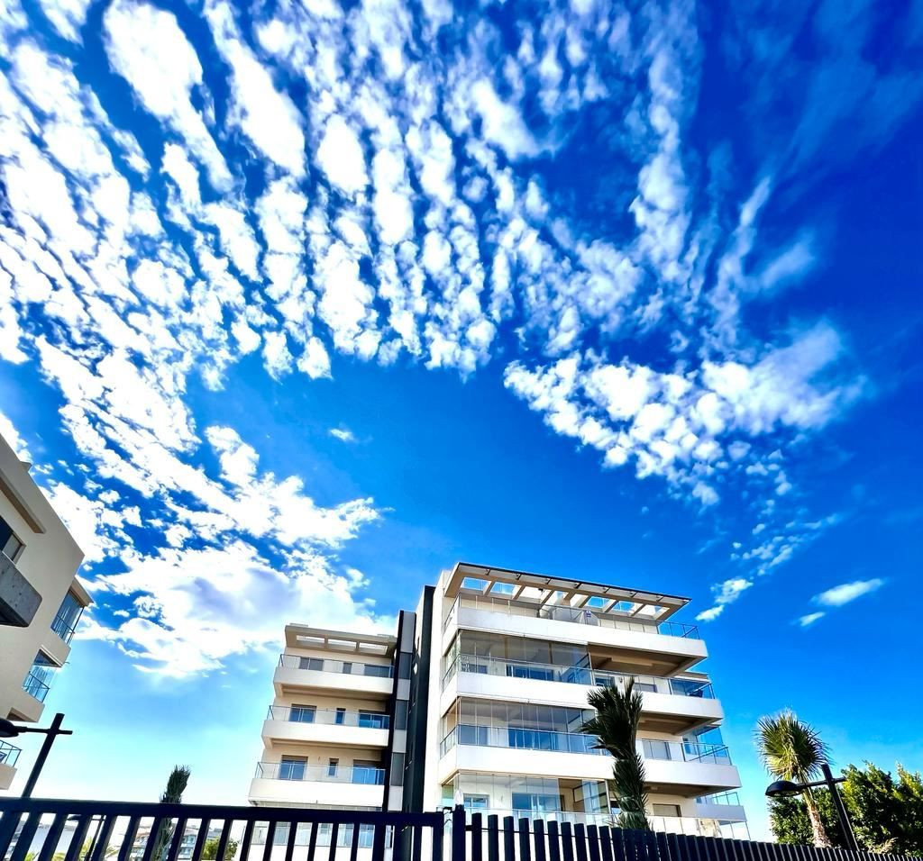 For sale - 3 Bedroom 2 Bathroom Apartment - Top Floor Apartment in Orihuela - Los Dolses  - Alicante