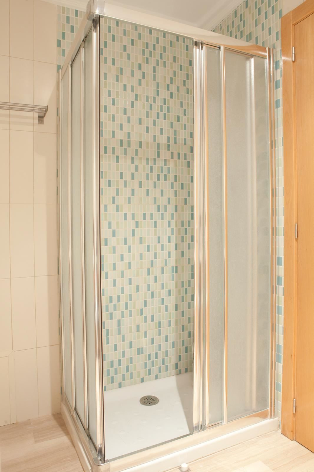 For sale - 4 Bedroom 2 Bathroom Apartment - Middle Floor Apartment in Santa Pola - Santa Pola Centro  - Alicante