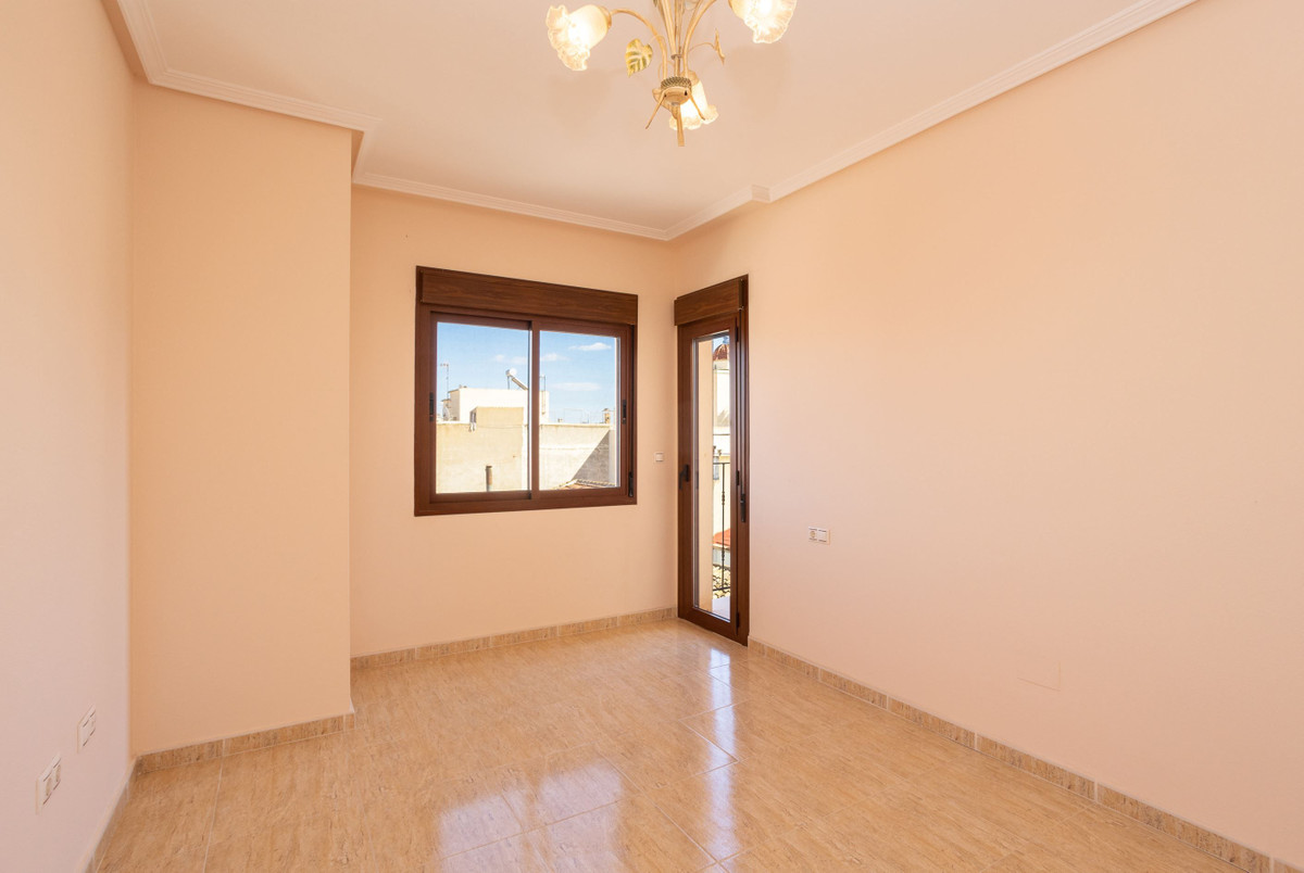 For sale - 4 Bedroom 4 Bathroom House - Townhouse in San Miguel de Salinas - San Miguel de Salinas Centro  - Alicante
