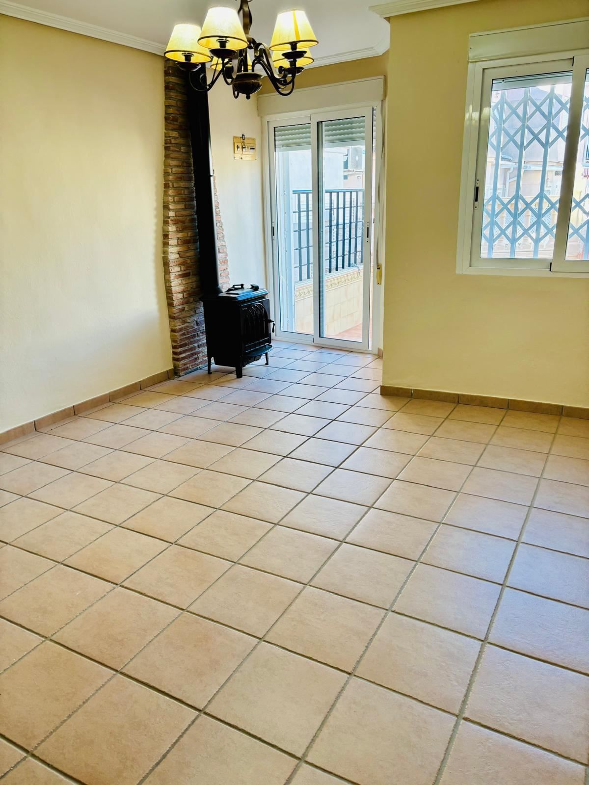 For sale - 3 Bedroom 2 Bathroom House - Townhouse in Orihuela - Mil Palmeras  - Alicante