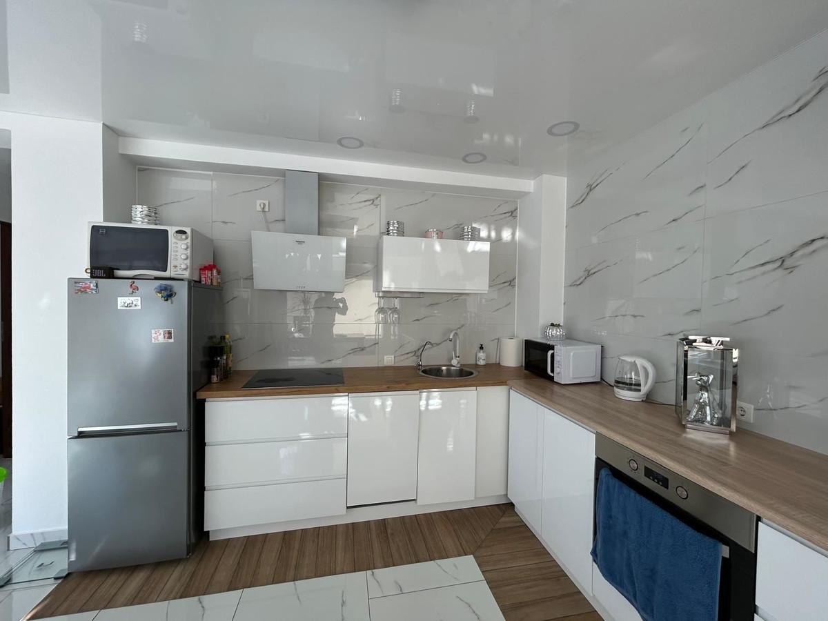 For sale - 2 Bedroom 1 Bathroom Apartment - Middle Floor Apartment in Torrevieja - Torrevieja Centro  - Alicante